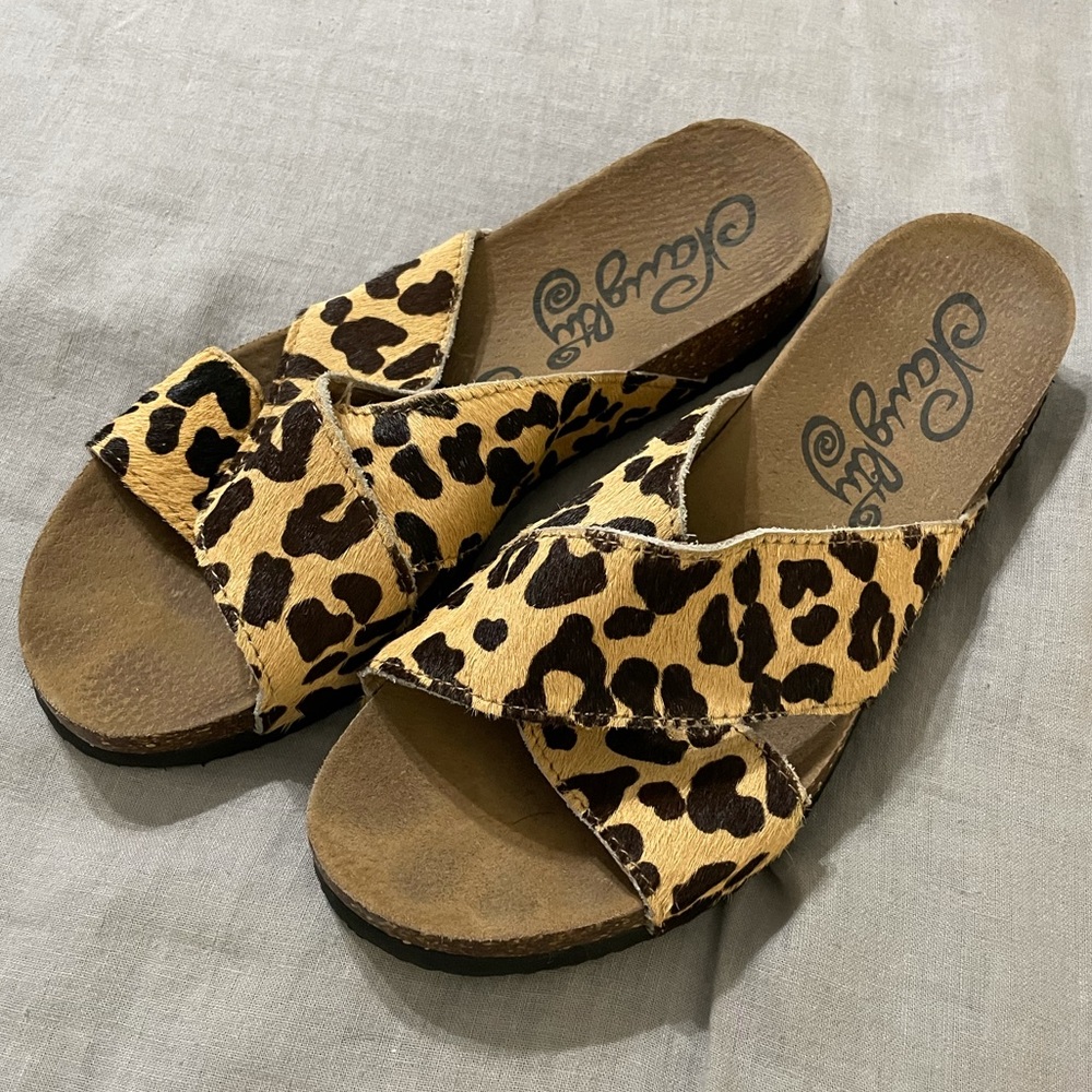 Leopard “Naughty Monkey” sandals!!